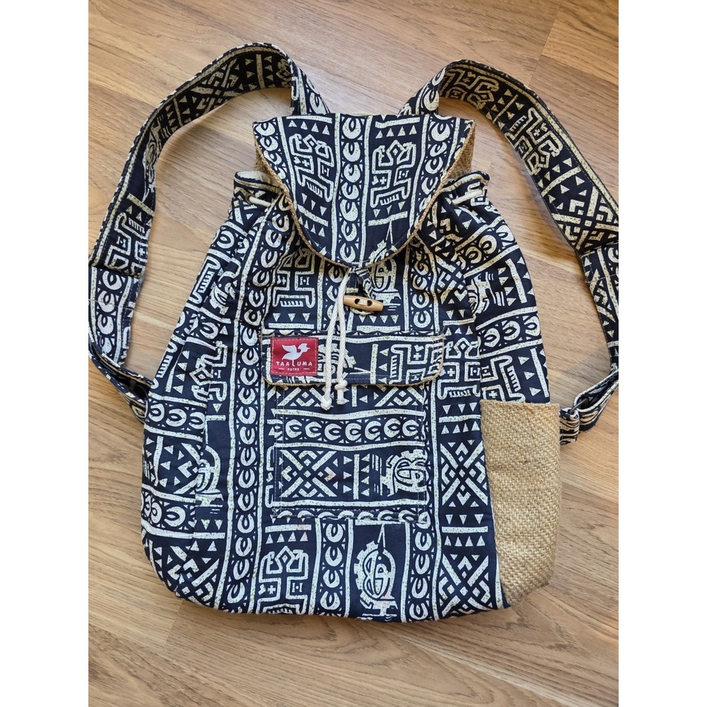 Taaluma‎ Totes Mali Backpack Hawaiian Black and White Print Backpack